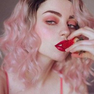 Meet your Posher, Makaila